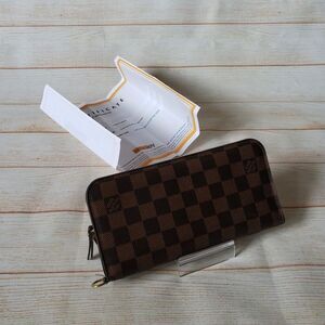 Louis Vuitton Large Damier Brown Wallet Entrupy Authentication included